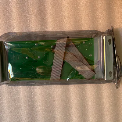 Berapa tingkat hitam pada tampilan layar?